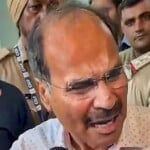दिल्ली हवाई अड्डे पर मीडिया से बात करते अधीर रंजन चौधरी।