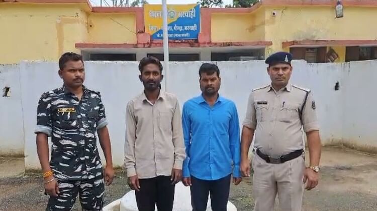 जमीन विवाद में हत्या: फरसा से हमला कर युवक को मार डाला, नग्न कर खेत में फेंका शव, खून मिटाने के लिए की लिपाई