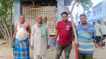 Bihar News : नालंदा में सड़क हादसा, पिता-पुत्र की मौत; मॉर्निंग वॉक पर निकले थे, तेज रफ्तार वाहन ने कुचला Bihar News: Road accident in Nalanda, death of father and son; Speeding vehicle crushed both