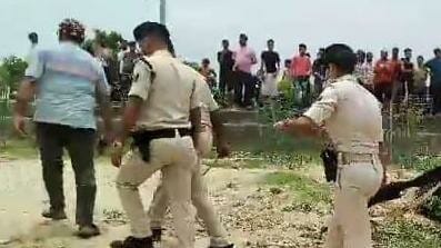 Bihar News : पटना सिटी में दिनदहाड़े युवक का मर्डर, दाह संस्कार में शामिल होने गंगा घाट पर गया था Bihar News: Patna City murder of a young man in broad daylight, went to the Ganga Ghat to attend the cremation