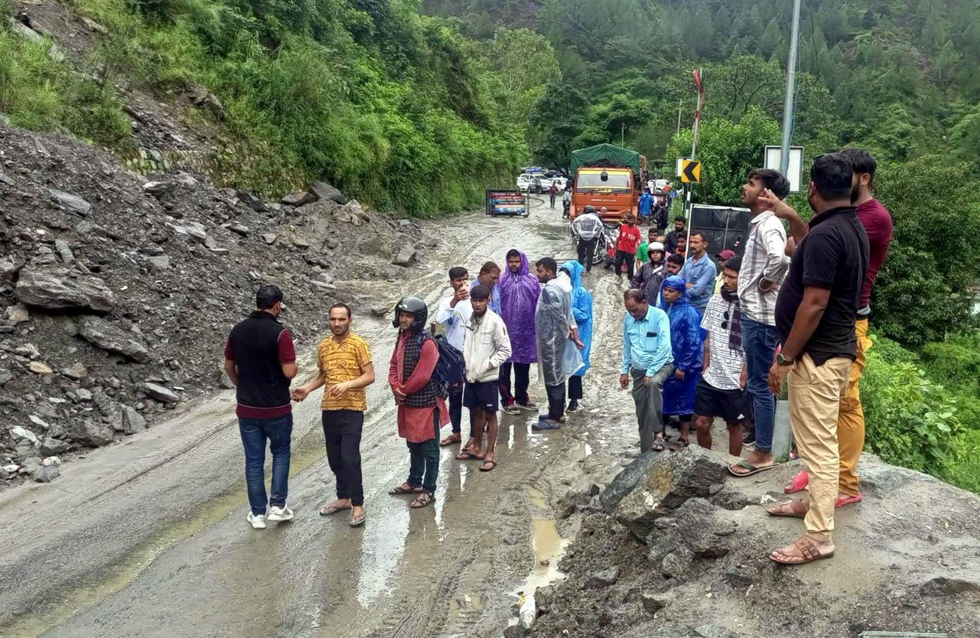 Uttarakhand Rain News: Badrinath Highway Blocked in Chamoli Traffic Jam See Photos