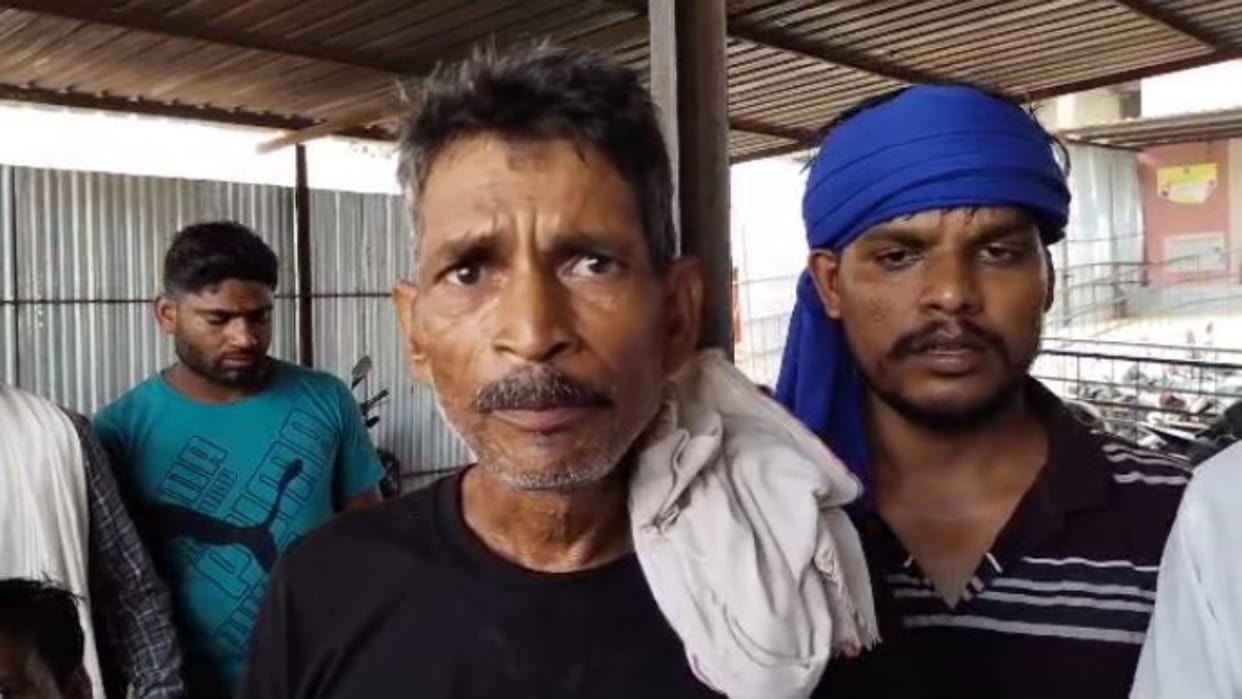 Bharatpur Silicosis patient died while being taken in an ambulance relatives says died due to lack of oxygen
