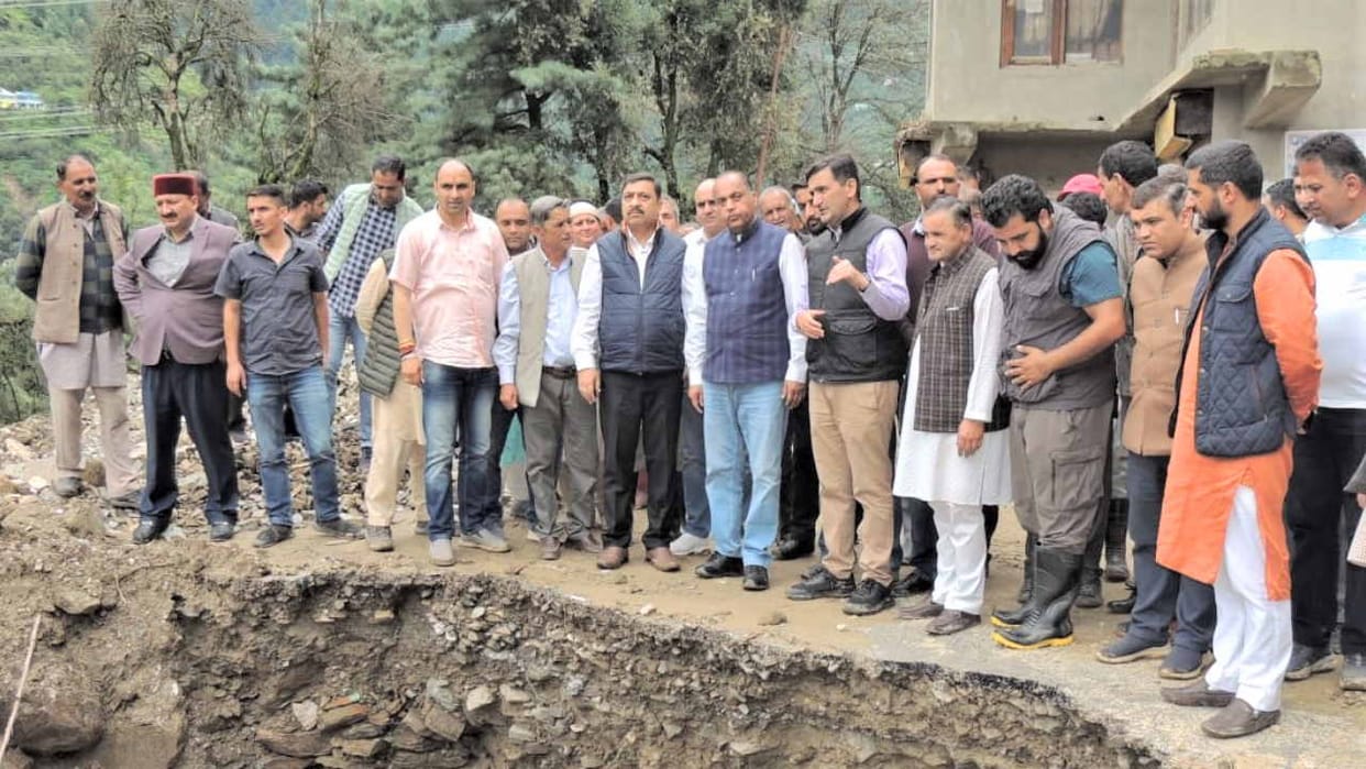Jairam thakur said  formalities are being done in the name of restoring the roads
