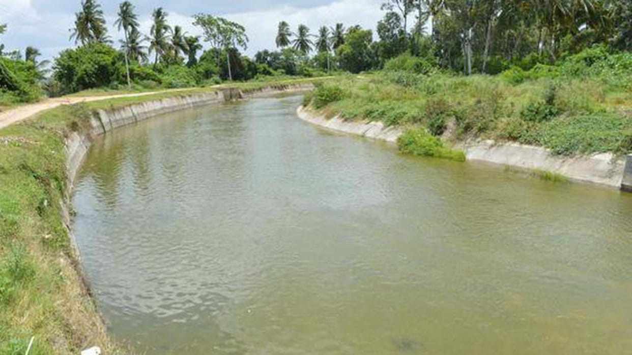 body of innocent son also found in canal who was murdered and thrown in Agra
