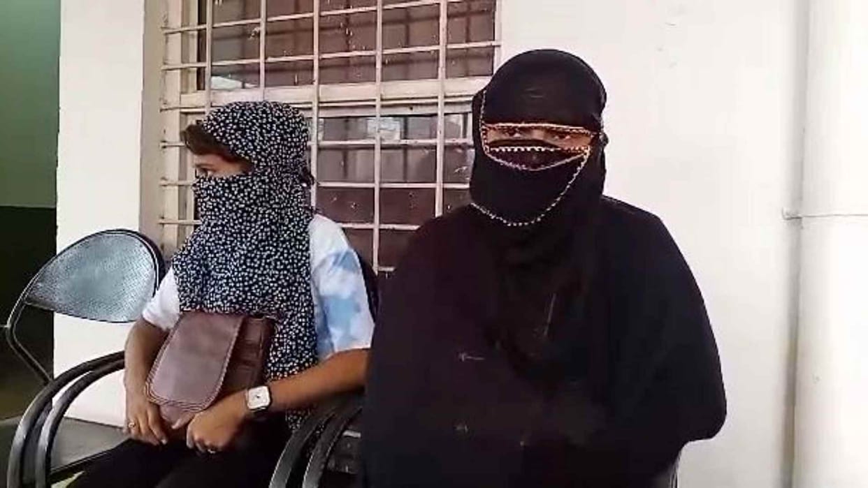 Two women of Faridabad accused hotel operator and his servant of rape