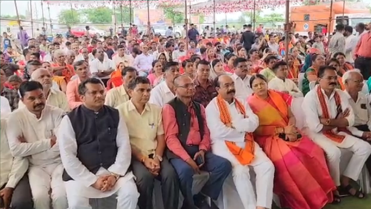 Arun Sao listened to Mann Ki Baat, 500 people joined BJP in Mandhar, Raipur