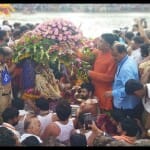 शिप्रा तट महाकाल के जयकारों से गूंज उठा।