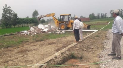 BDA demolished three illegal colonies in Bareilly