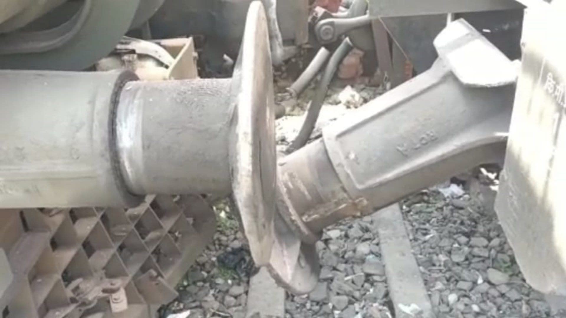 Down line interrupted from 9 am, operation of all trains going from PDDU Junction to Patna stalled