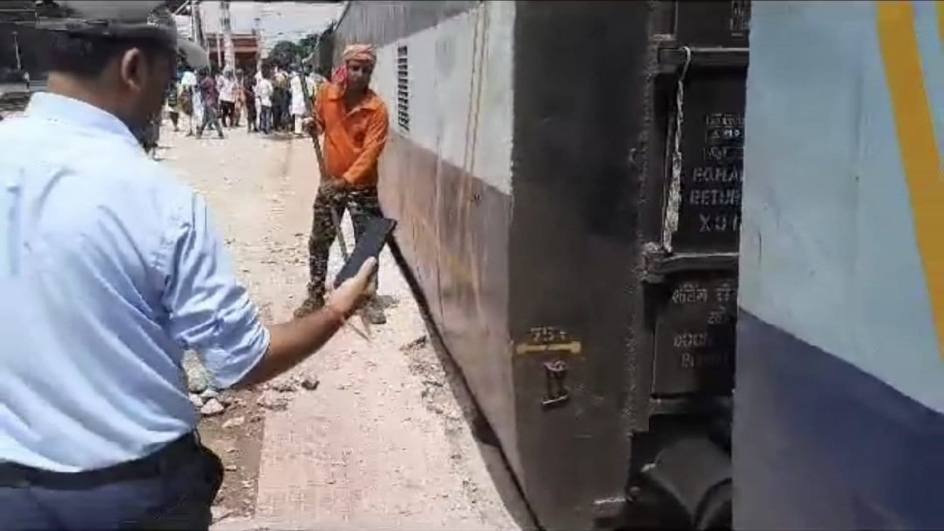 Down line interrupted from 9 am, operation of all trains going from PDDU Junction to Patna stalled