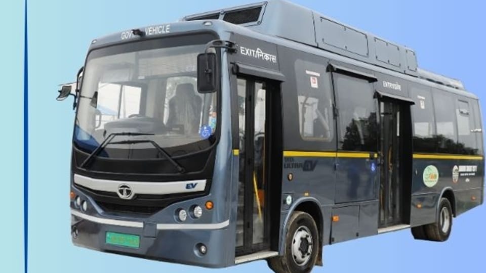 E Buses in Jammu waiting for launch but running in Srinagar