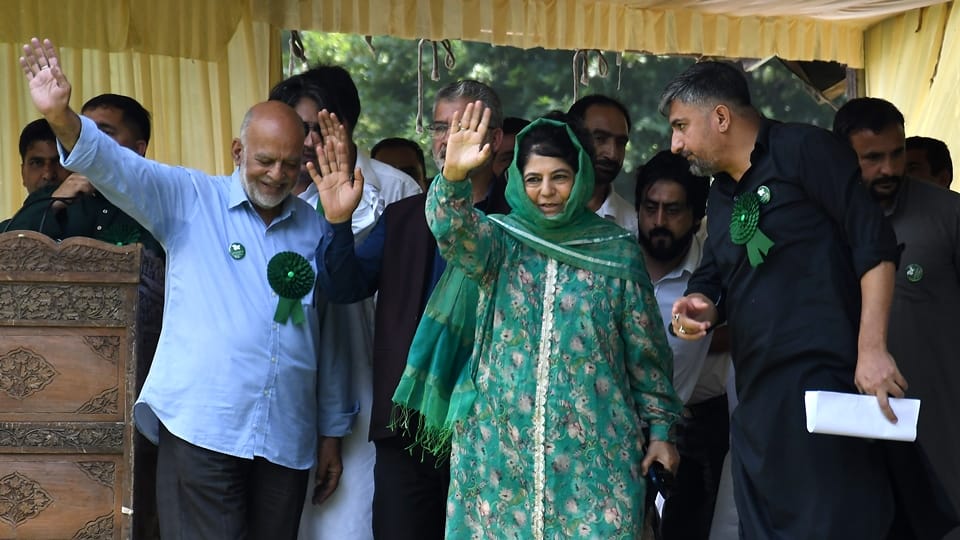 Mehbooba mufti said Mufti Sayeed put precondition before PM Modi for govt formation in jammu kashmir