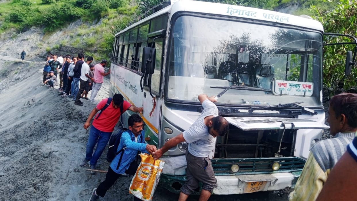 HRTC Bus Stuck In swamp in Chamba Himachal Pradesh