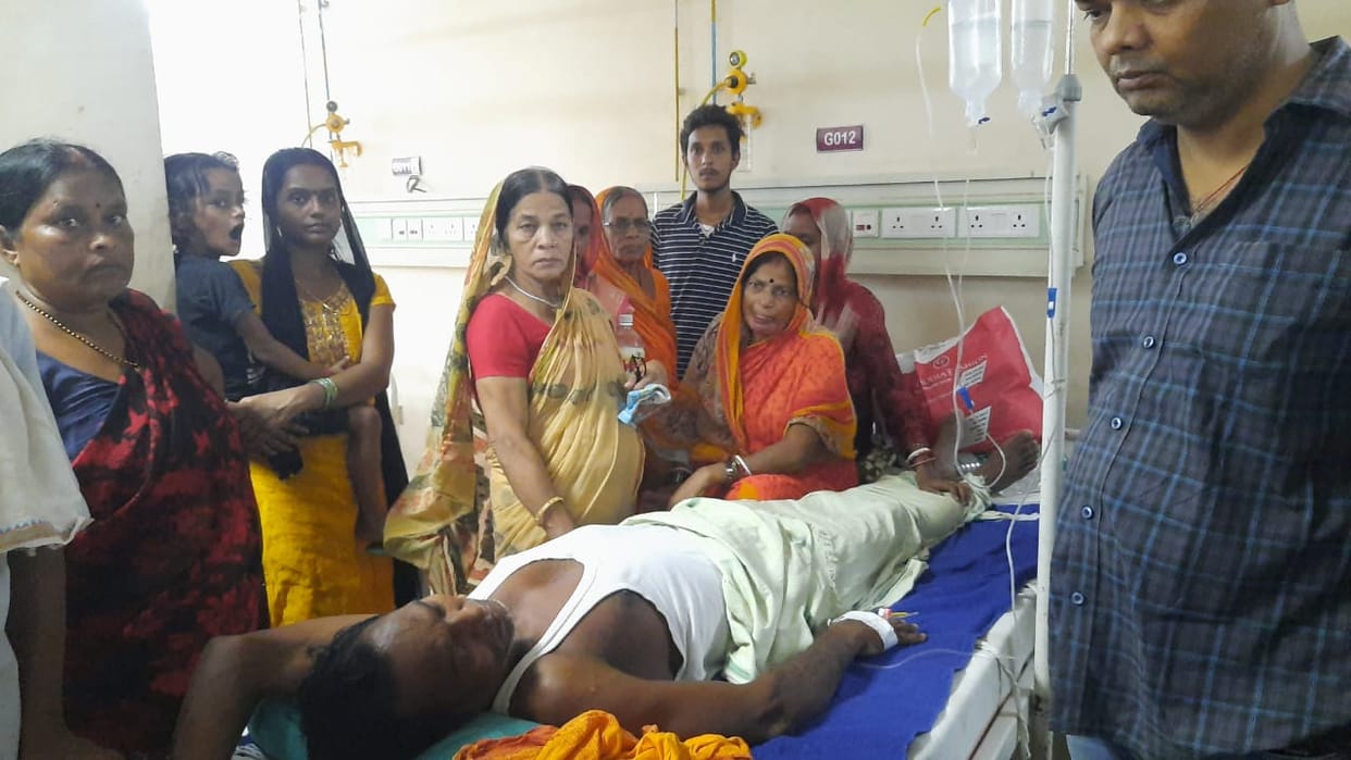 Bihar News: In Madhepur, criminals shot RJD leader, he was out on morning walk; condition serious, crime news