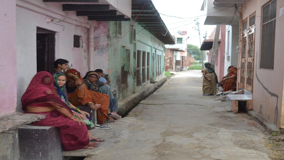 Chetan is from Hathras, who shot three passengers including ASI in the train