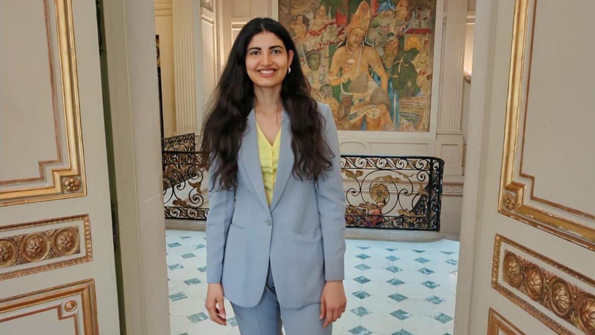 Success Story of Aishwarya Sheoran who left her modelling career for UPSC became an IAS