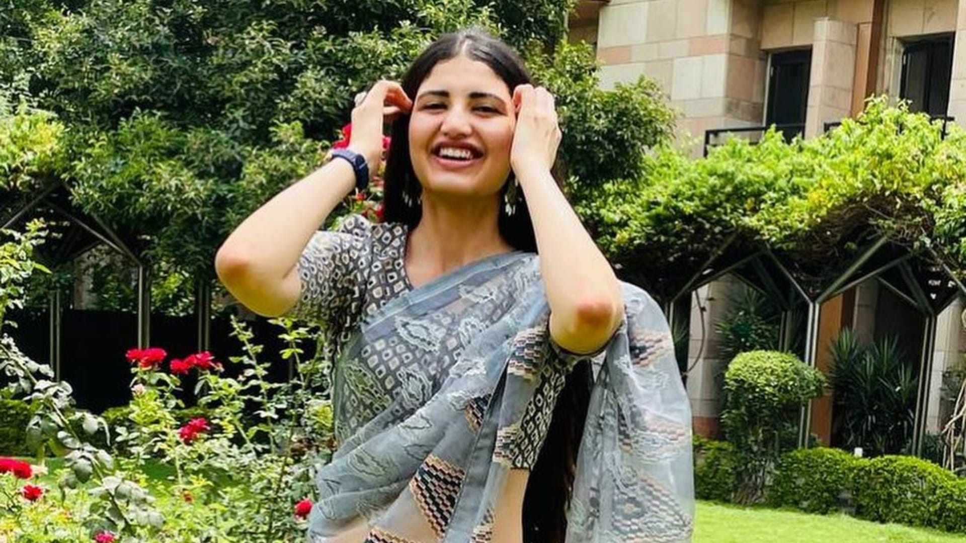 Success Story of Aishwarya Sheoran who left her modelling career for UPSC became an IAS