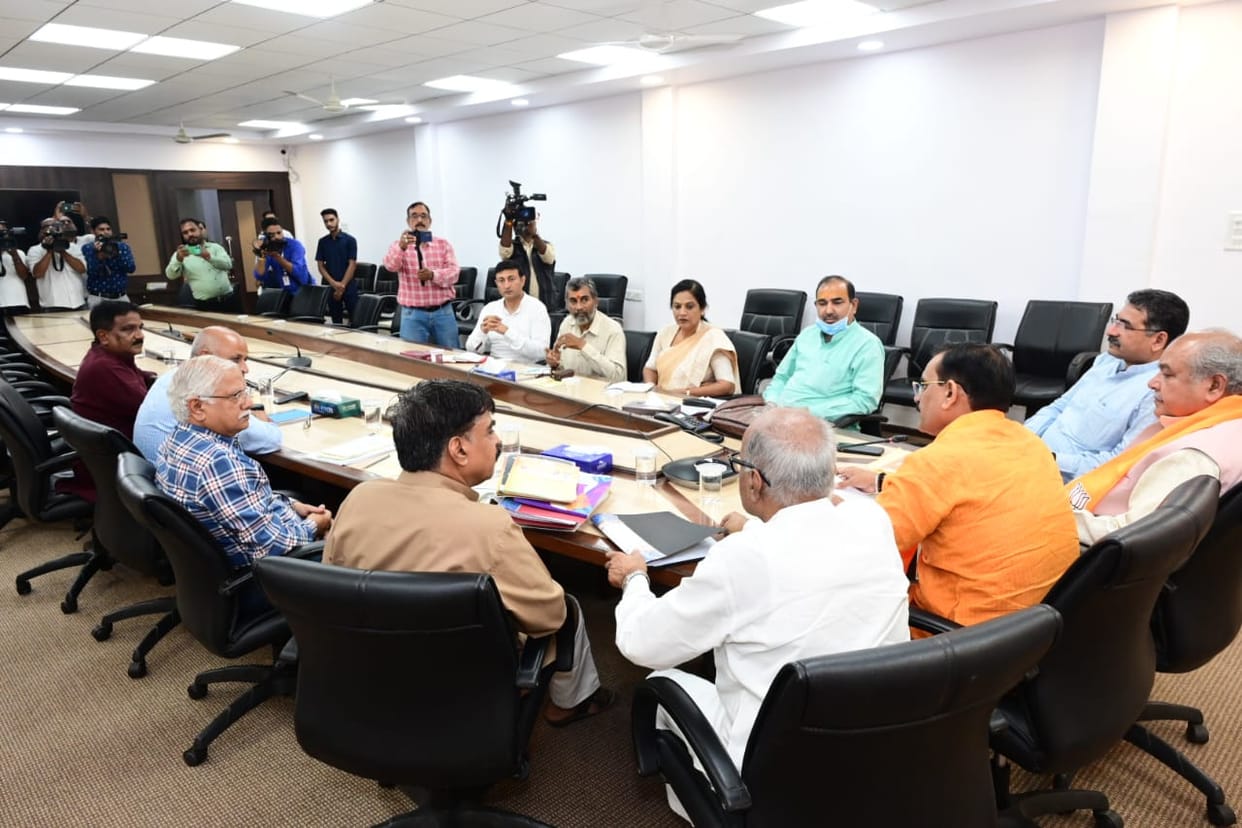 MP News: BJP's manifesto will be prepared with the suggestion of the public, many issues were discussed in the