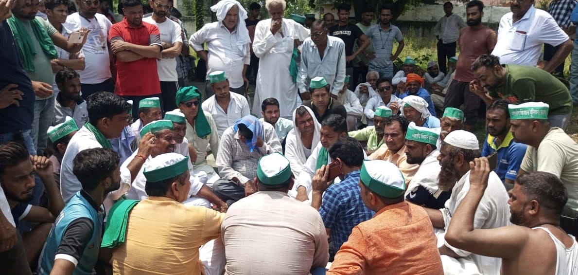 Farmers create ruckus at Dhaulana power house due to power cut in Hapur