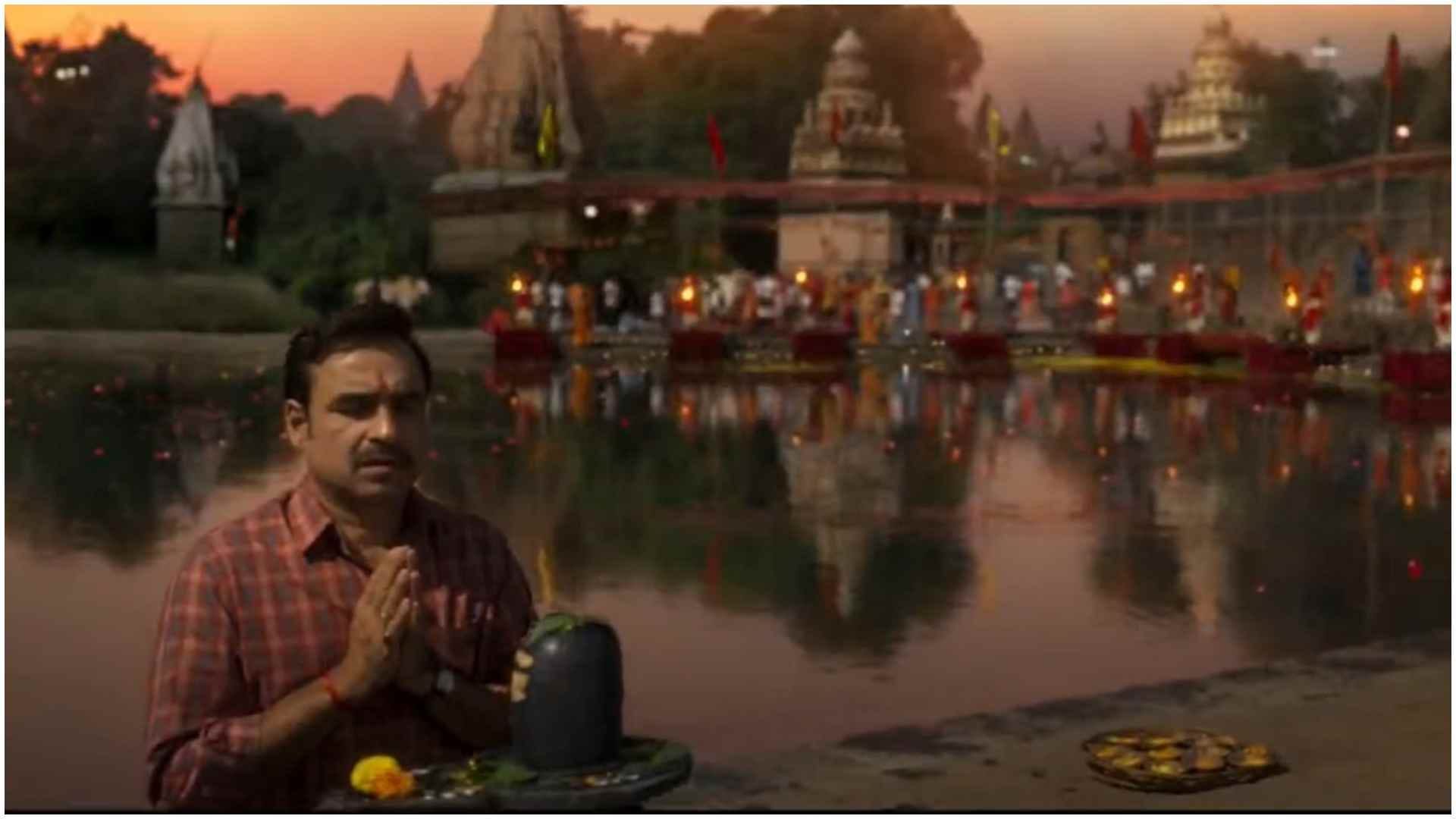 omg 2 actor pankaj tripathi recalled he fainted when hrithik roshan stabbed him in agneepath scene