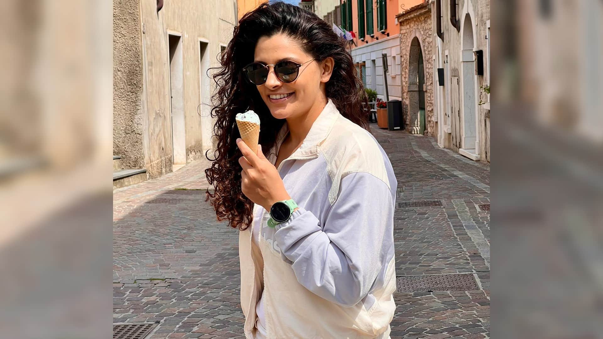 Ghoomer Actress Saiyami kher shoots film on her own while traveling in Italy self motivation enough to explore