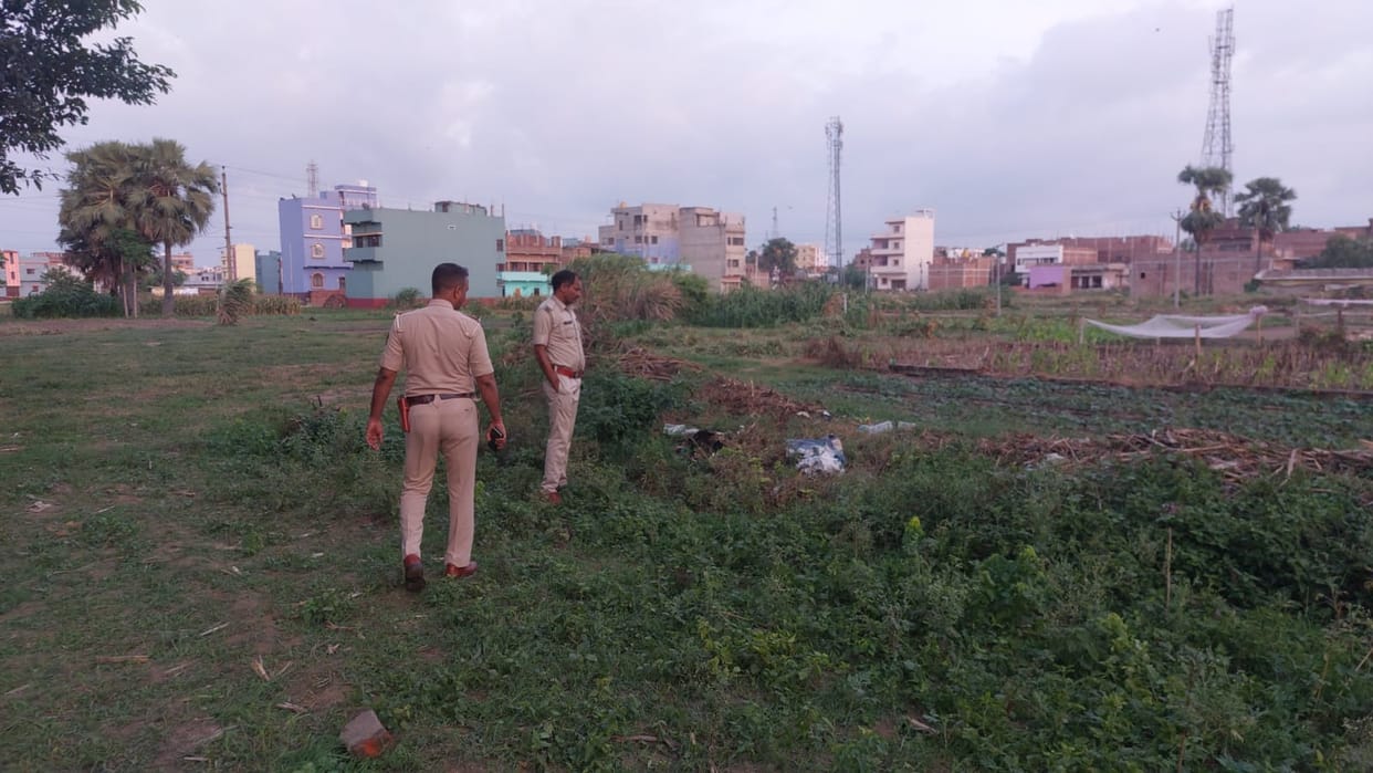 Bihar News : Human skeleton found in sack on the garbage dump in Nalanda, Bihar Police, cm nitish kumar