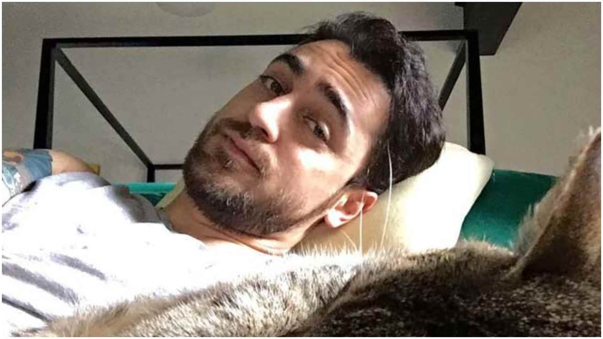 Imran Khan hints at his comeback in films promises fans he will make it happen after 1M likes