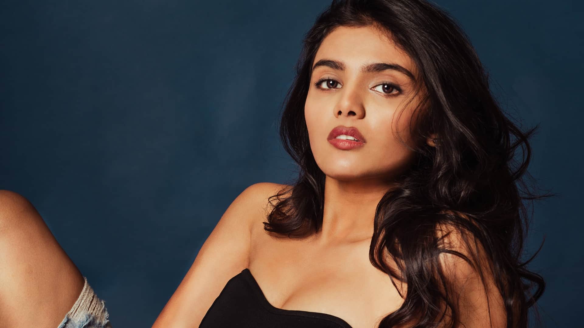 Jawan Actress Lehar Khan Talks about Zinda Banda Song Shooting Experience with Shah Rukh Khan