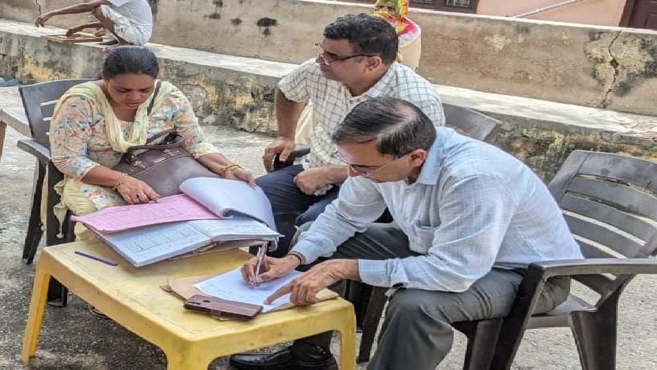 CM Flying raids Anganwadi in Sonipat, centers found closed at two places