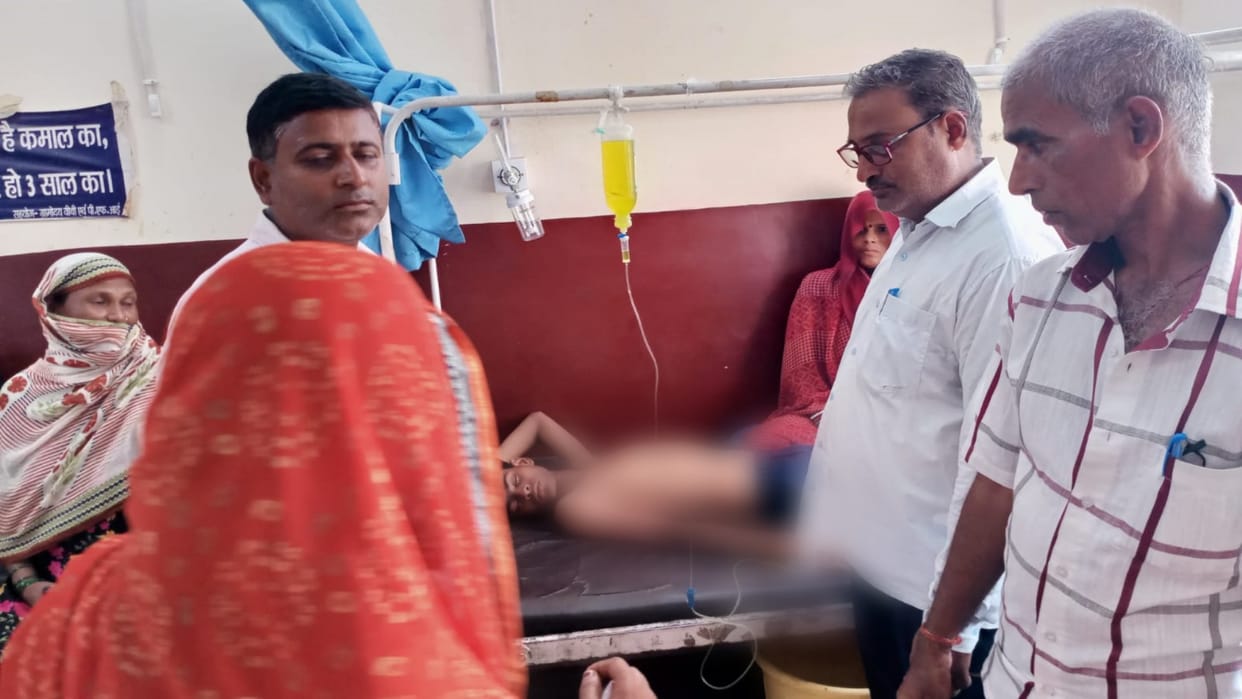 Student seriously injured due to beating of teacher in Darbhanga, admitted in Singhwada CHC