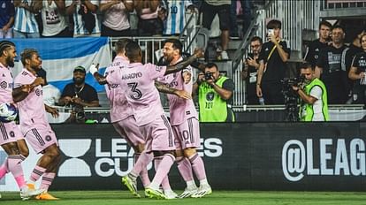 Lionel Messi: इंटर मियामी की जीत में छाए लियोनल मेसी, लगातार दूसरे मैच में दागे दो गोल; ओरलैंडो सिटी हारी Lionel Messi dominated Inter Miami victory scored two goals in the second consecutive match Orlando city lost