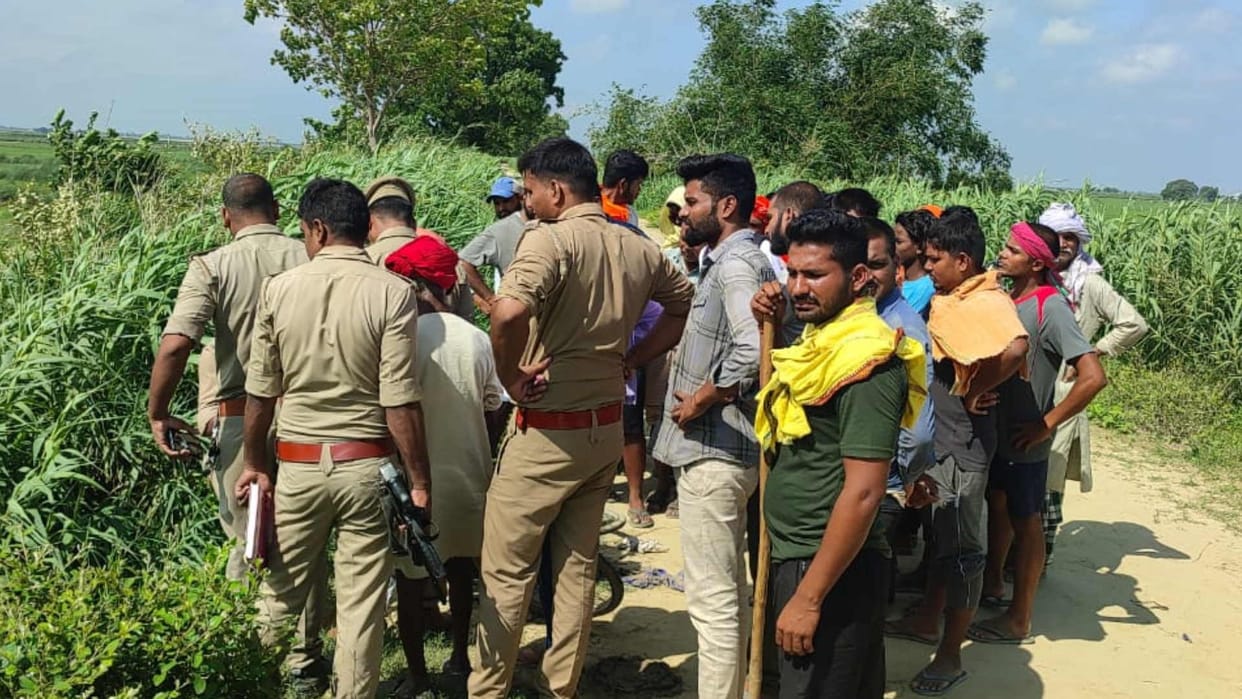 half burnt dead body of youth found fear of murder and burning