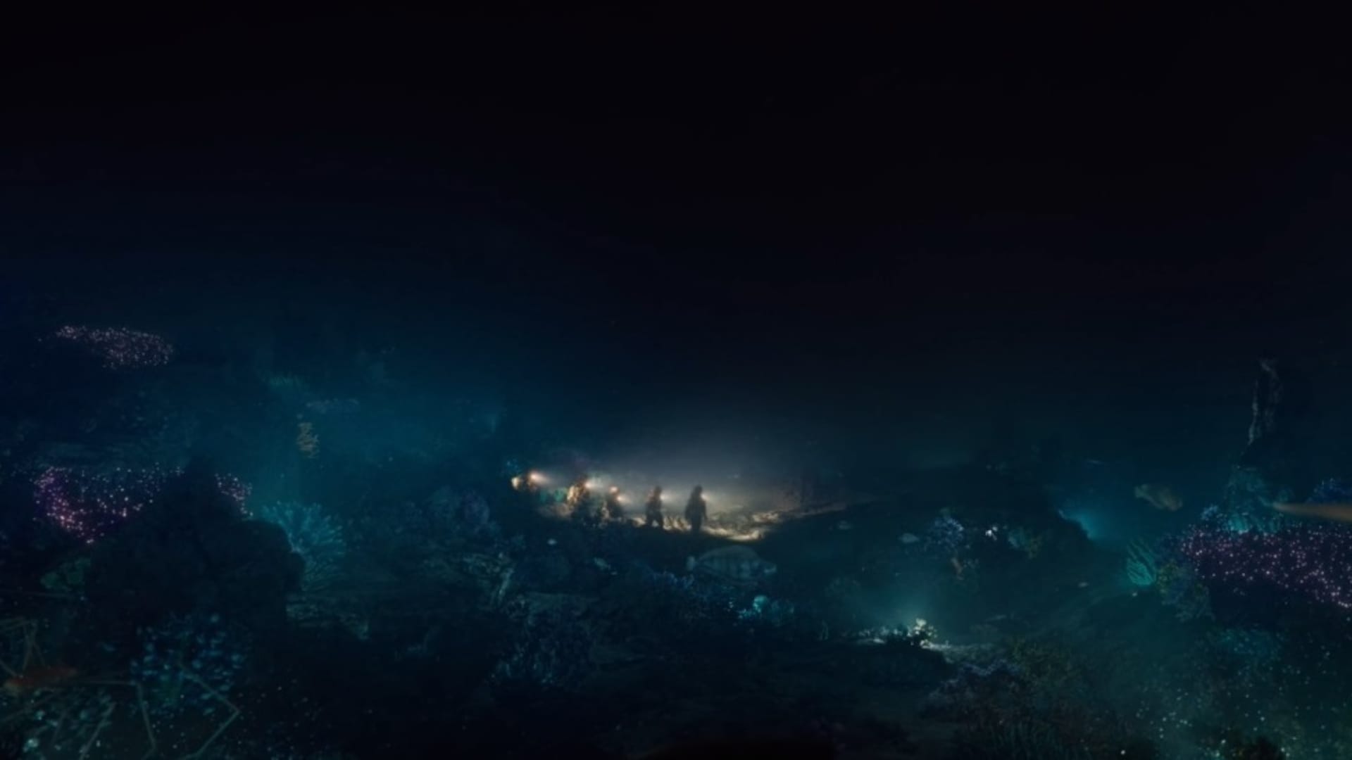 Meg 2 The trench released in India without advance booking unclarity of shows in theatres first show cancelled