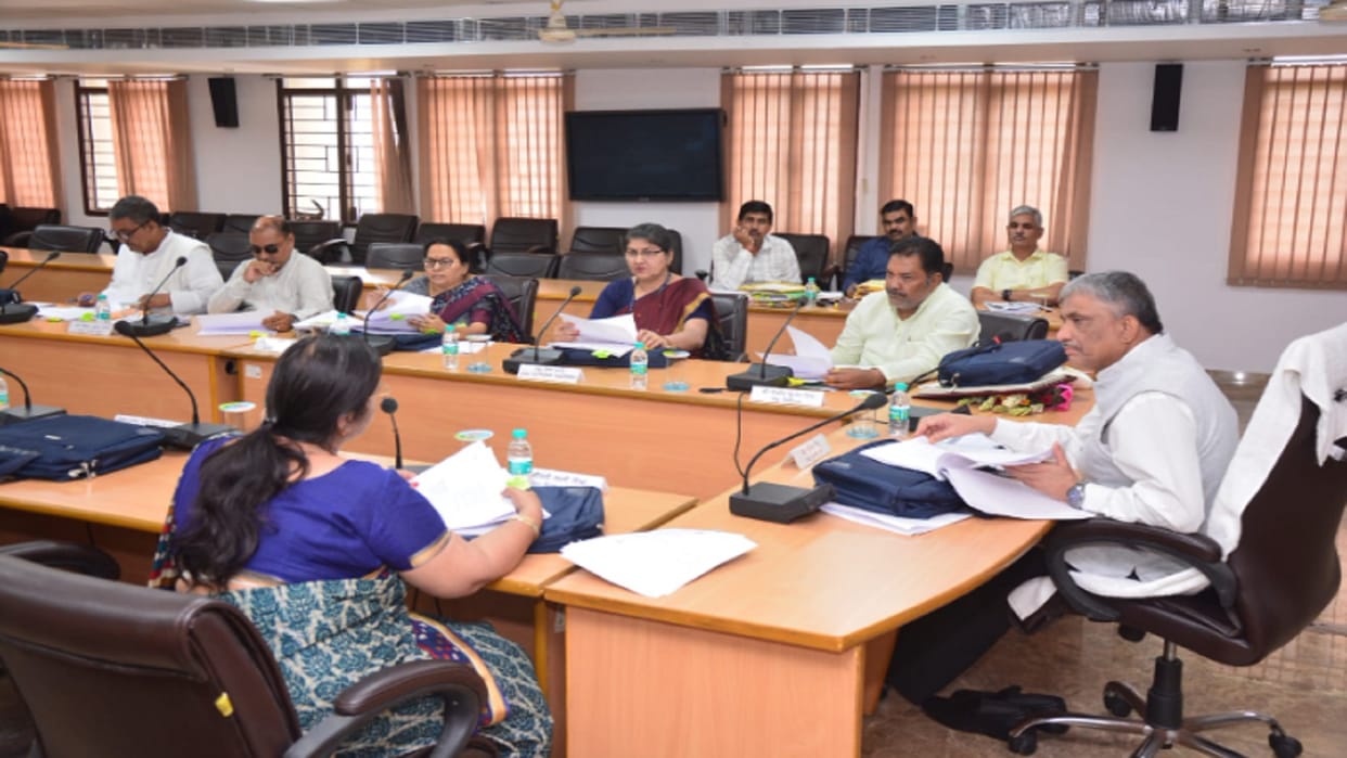 Meerut: Management Council meeting organized in Agricultural University, made 40 new professors