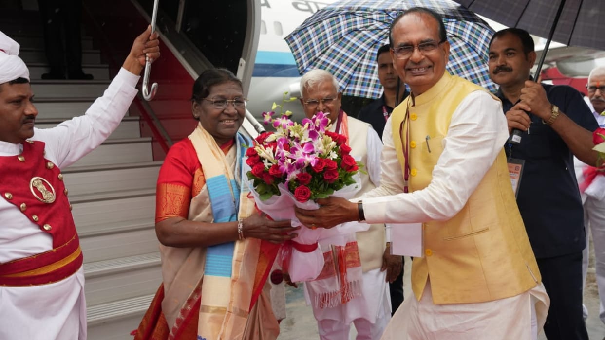 President Droupadi Murmu Bhopal Visit Live Updates Inaugurate Utkarsh Unmesh Cultural Event News in Hindi