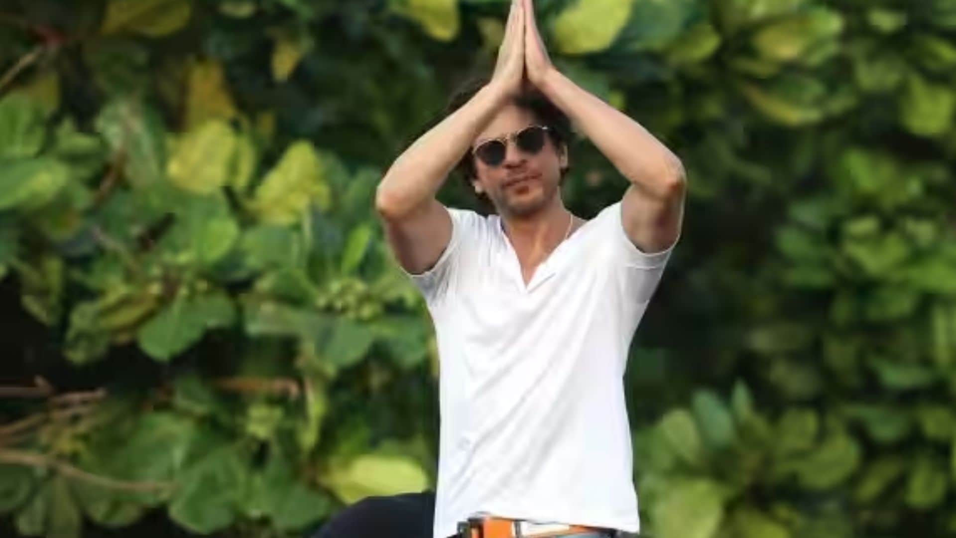 Jawan actor Shahrukh Khan security gets tightened after protests outside Mannat it is not because of his film