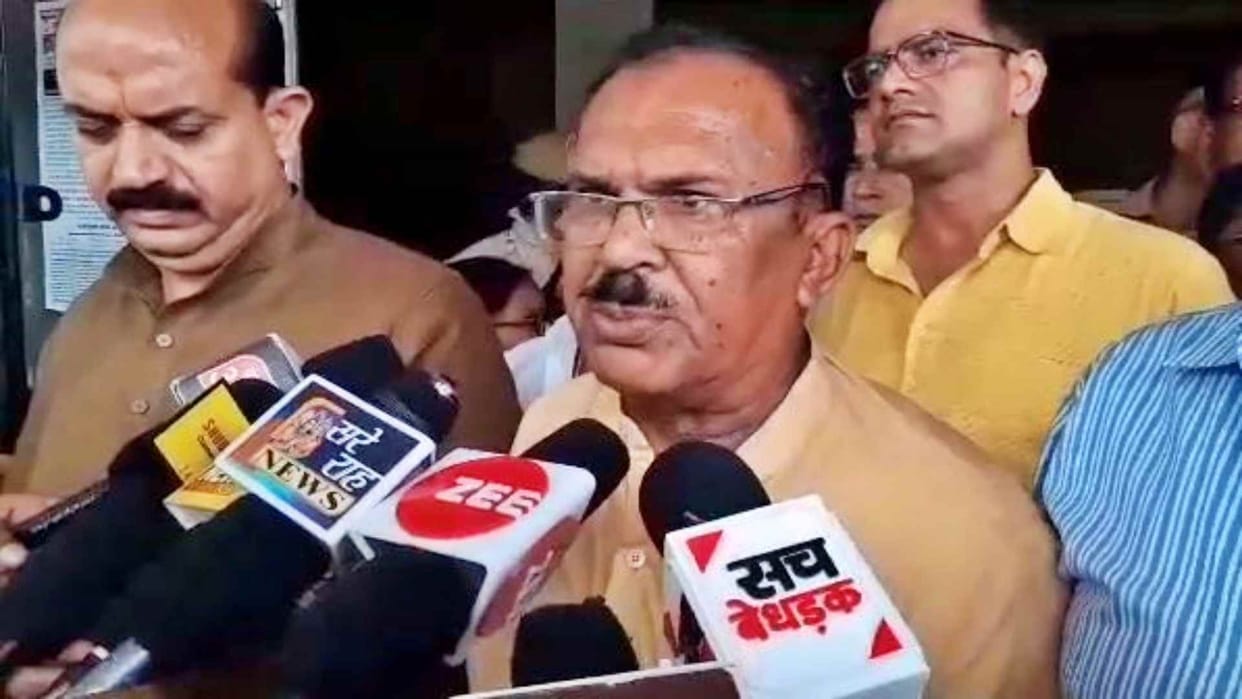 SP reprimanded Ajmer MLA for riding Lord Shiva