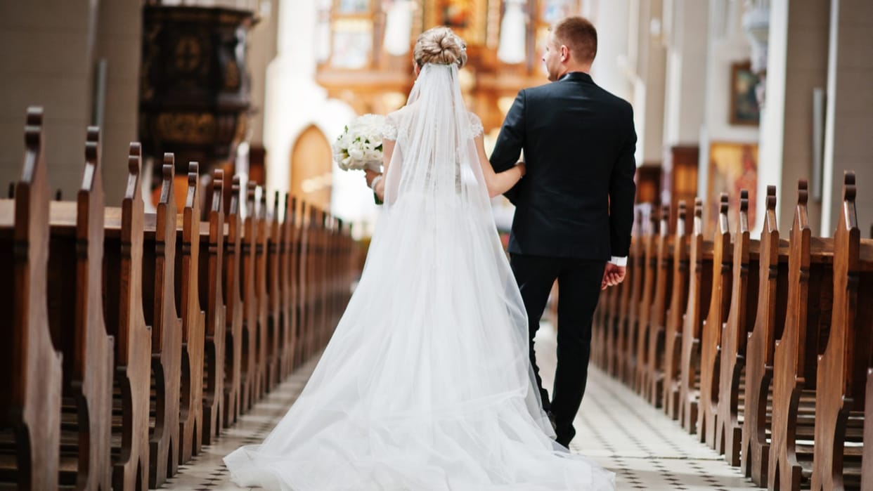Weird Wedding Traditions bizarre wedding rituals in rome brides kidnapped just before marriage