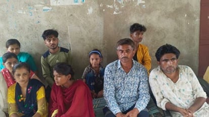 Two Hindu families reached Chitrakoot from Pakistan, narrated the painful story, said  the abuse is not stoppi
