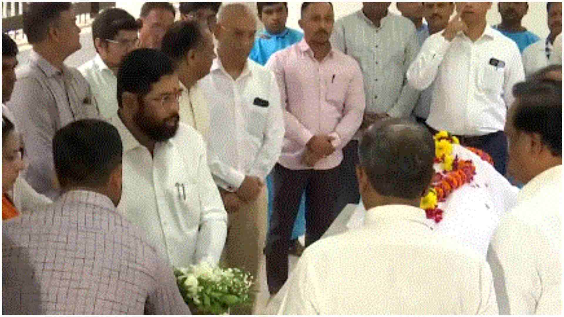 Nitin Desai Funeral: Maharashtra CM Eknath Shinde Deputy CM Ajit Pawar pay their last respects to art director