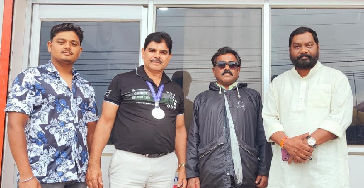 balod news Wrestler Namdev Sahu won silver medal in Andhra Pradesh