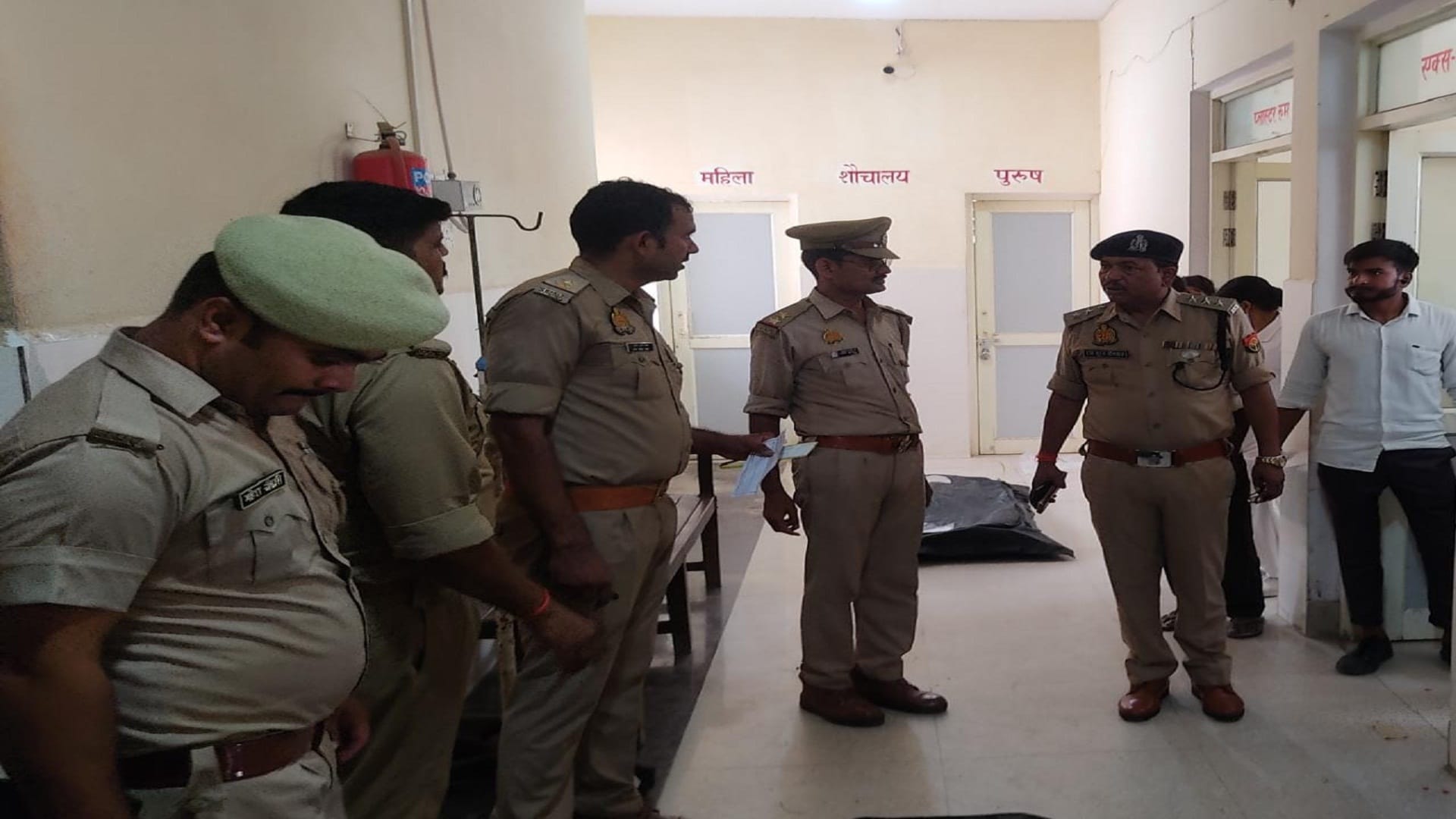 Loader of devotees going to visit Ghuisarnath Dham overturned, two girls died, a dozen injured