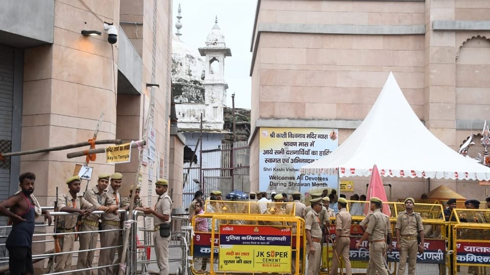 Gyanvapi related three other cases to including Jyotirlinga Vishveshwar petition will hearing