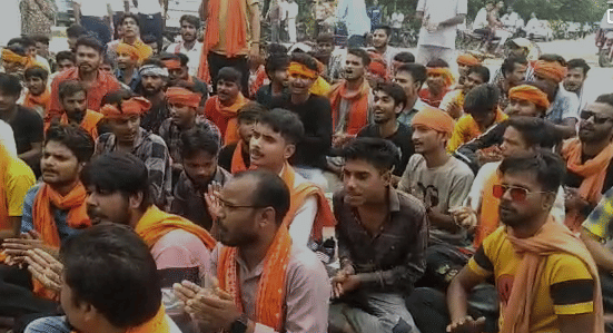 Rajasthan Hanuman Chalisa recited in front of collectorate some people accused of harassing under political