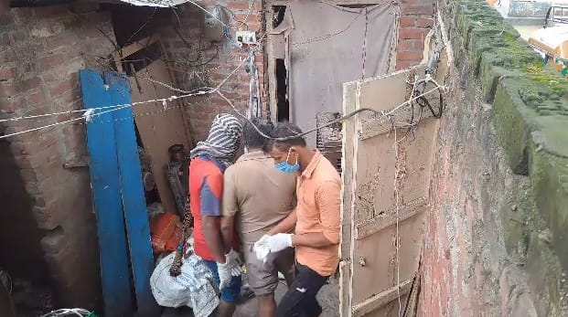 Body of electrician found in rented house in Farrukhabad