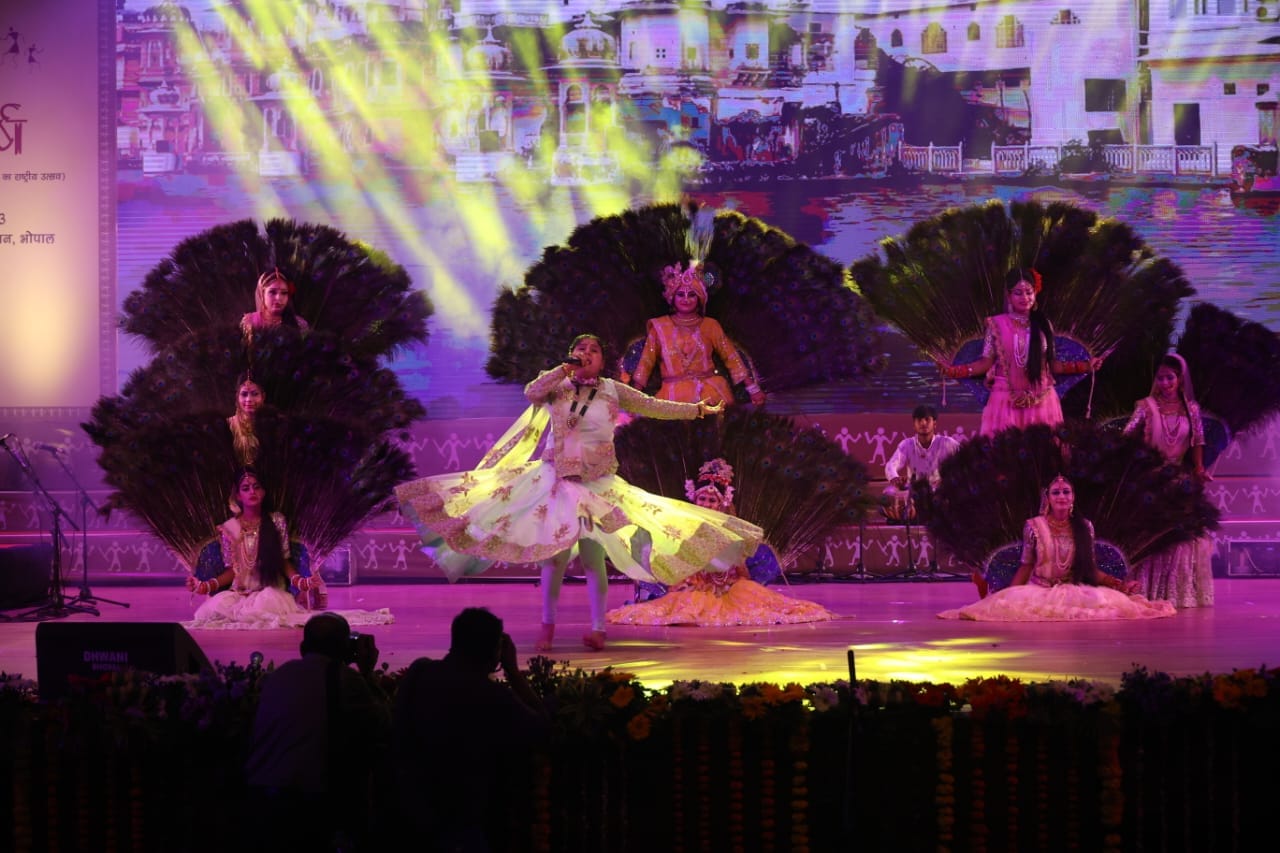 MP News: Kerala Governor Arif Mohammad Khan said – The foundation of Golden Temple was laid by Muslim Sufi Mia