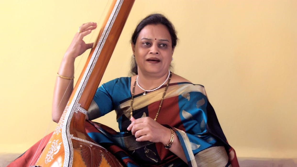 Classical Singer shobha choudhary Late. Vishnu Digambar Paluskar Sangeet Ratna Award