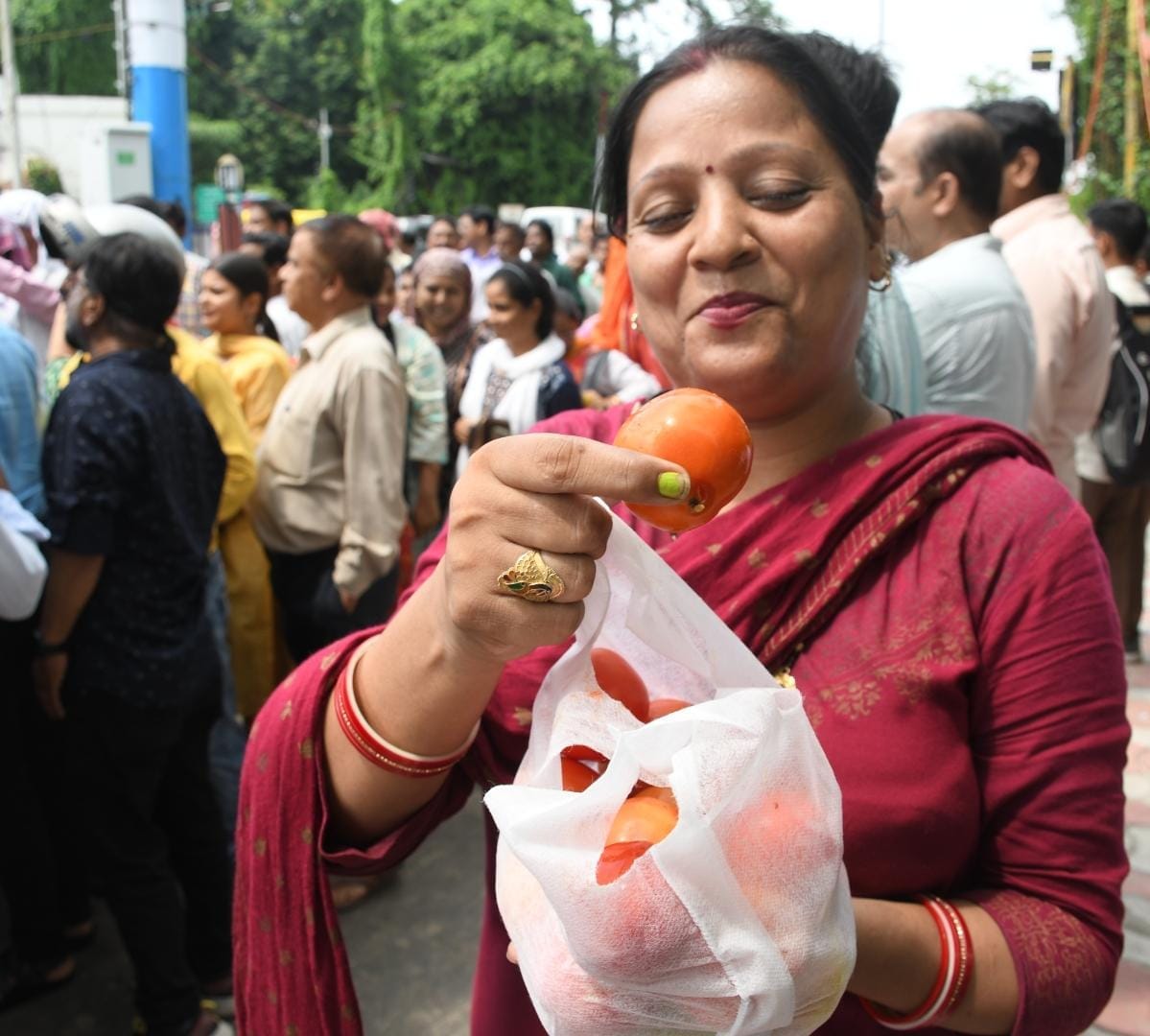 358 quintal tomatoes imported from Nepal