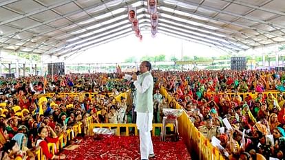 MP News: टीकमगढ़ में सीएम का ऐतिहासिक रोड-शो, जतारा को दी 138 करोड़ रुपये के विकास कार्यों की सौगात CM Shivraj gifted development works worth Rs 138 crore to Jatara