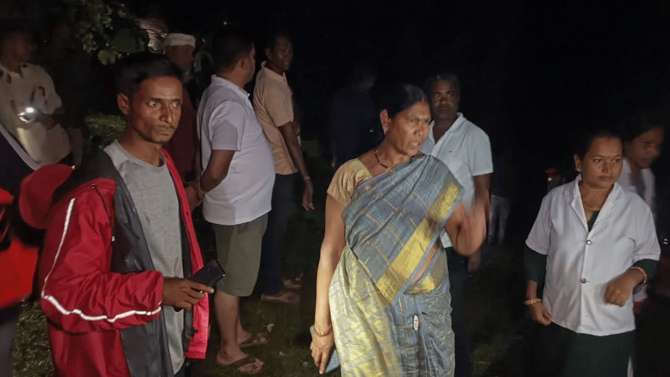 Nagarsena team rescues pregnant woman across swollen river at midnight